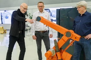 ABB’s Founder of RobotStudio® receives 2022 Engelberger Robotics Award