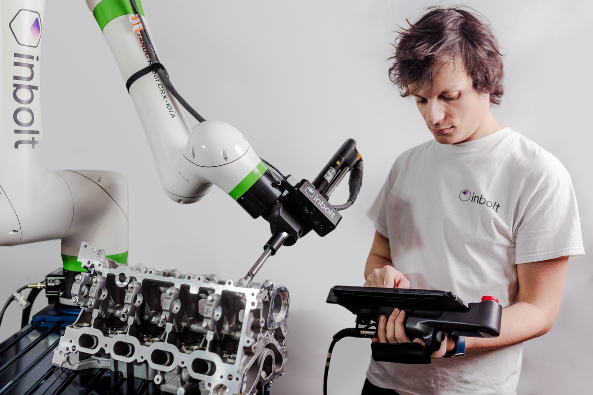 Inbolt and FANUC Pioneer Robots that Think and Act on the Fly at Moving Assembly Line Speeds