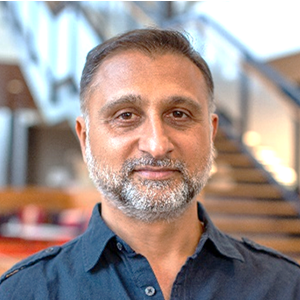 Photo of Chetan Kapoor