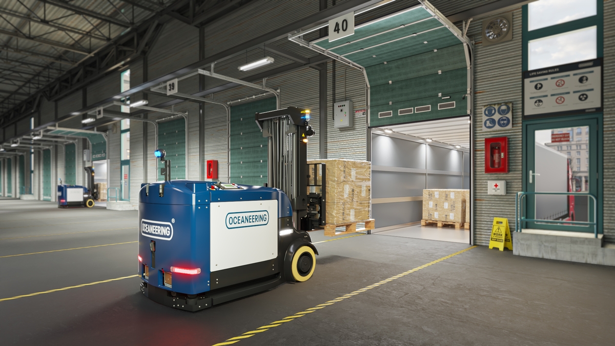 Autonomous Trailer Loading with MaxMover™ Counterbalance Forklift image