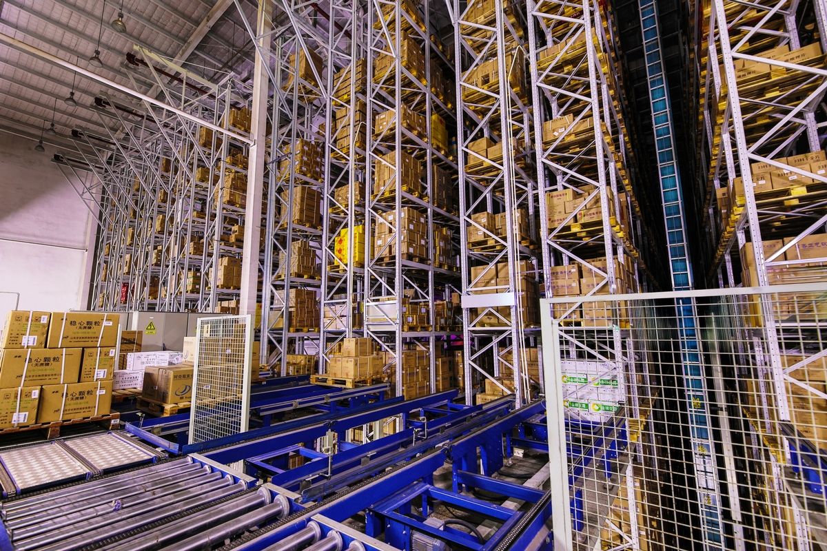 Free Webinar: AS/NZS 4024.3704:2024 – Safety Requirements for Storage and Retrieval Machines image