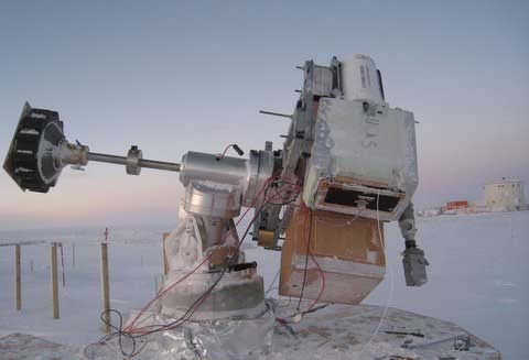 At the Laboratoire Universitaire d'Astrophysique de Nice (LUAN) in Antarctica, temperatures can drop to over 100 degrees F below zero. The telescope is connected to an Astro-Physics 3600GTO mount for continuous tracking of astral bodies.