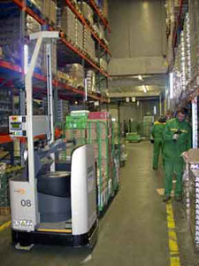 Kollmorgen and KNAPP Systemintegration GmbH Deliver Forklift Automation Solution for Large European Retailer