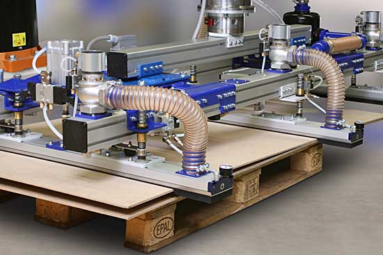 The separation function enables, for example, the reliable and easy separation of porous particle boards.