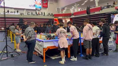 High school competitors at the Highlander Summit VEX V5 Robotics Competition