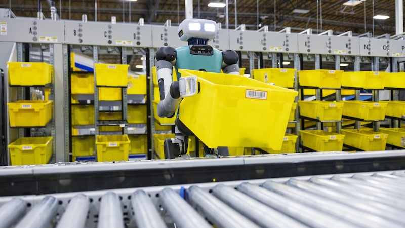Agility Digit at Amazon Totes