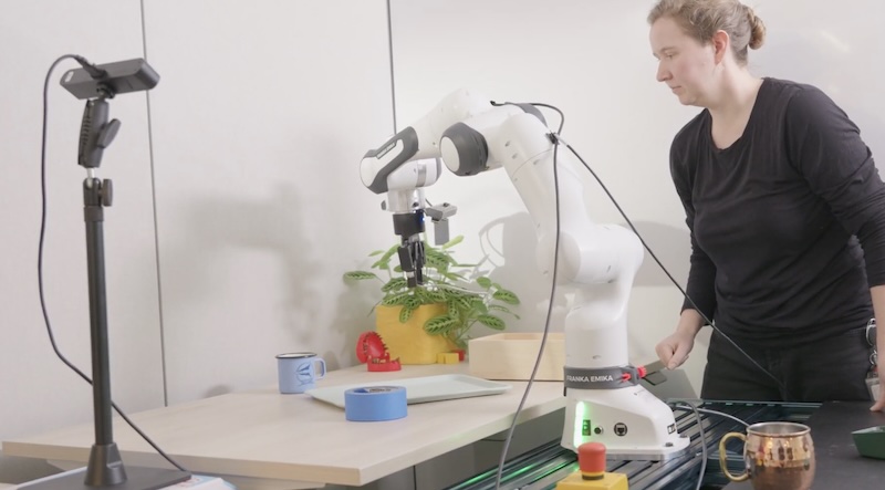 Ai 2 MolmoBot Test