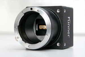 runner GigE line scan camera family with new features