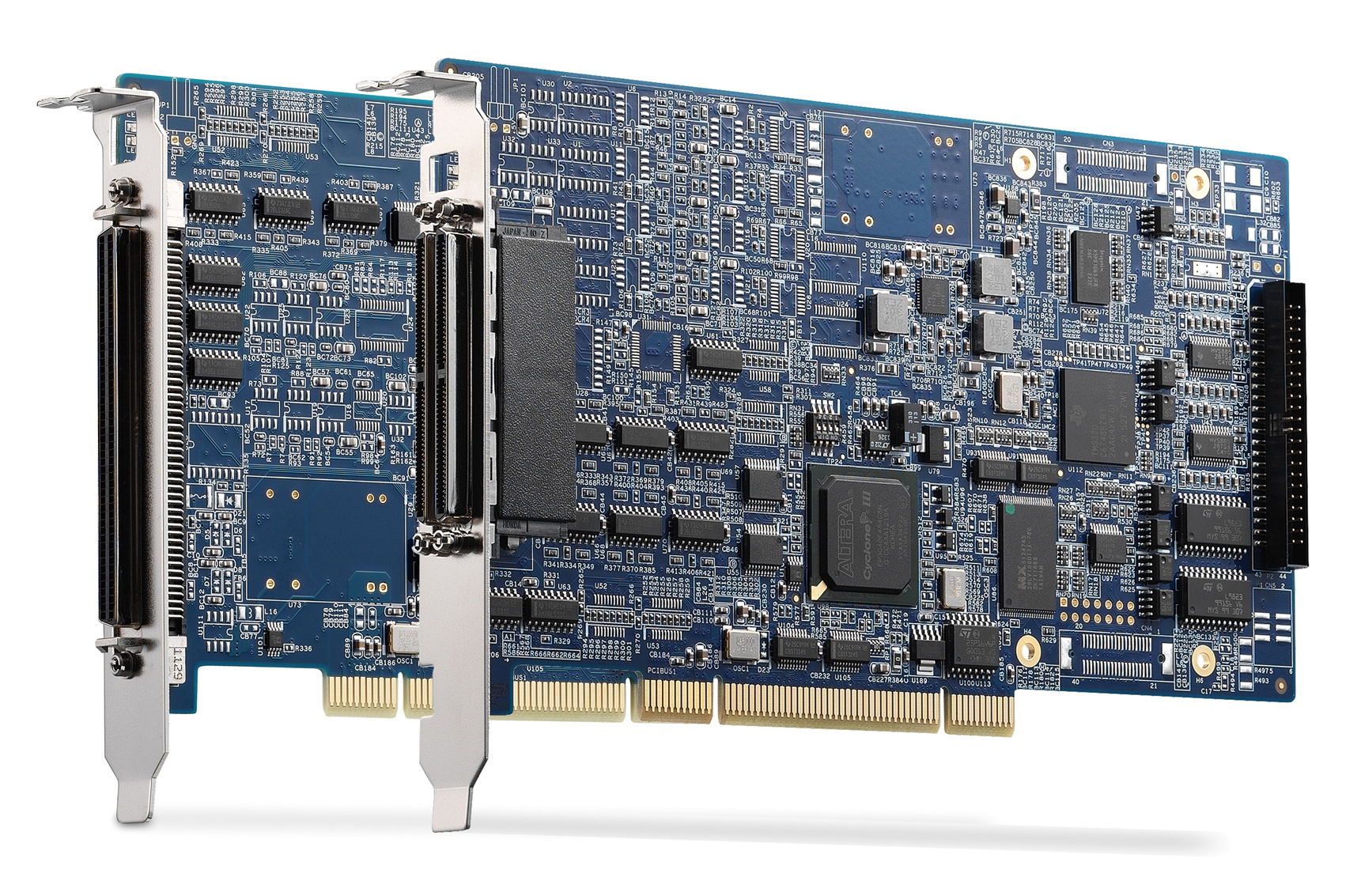 ADLINK Presents AMP-204C/AMP-208C