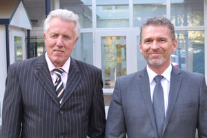 Horst Lau, Managing Director at B-COMMAND (left) and Joachim Acker, Head of Sales of the Baumer product segment Motion Control, are pleased with the successful conclusion of the joint technology project. Horst Lau, Managing Director at B-COMMAND (left) and Joachim Acker, Head of Sales of the Baumer product segment Motion Control, are pleased with the successful conclusion of the joint technology project.