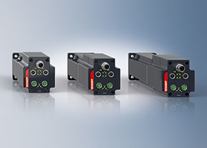The Beckhoff AMI812x in three overall lengths establishes a new series of integrated servo drives for automation outside of control cabinets.