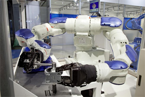 BitFlow's Neon-CLB PCIe fram grabber in humanoid robot