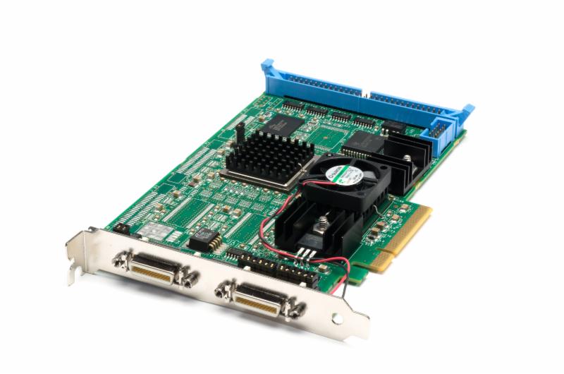 Karbon™ CL4-SP Designed for 80-bit 85 MHz Camera Karbon™ CL4-SP Designed for 80-bit 85 MHz Camera