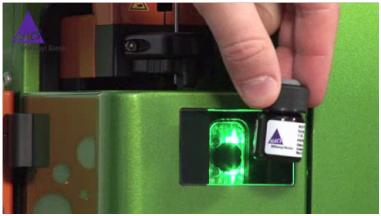 A barcode imager embedded within a clinical analyzer logs samples presented by a human operator A barcode imager embedded within a clinical analyzer logs samples presented by a human operator