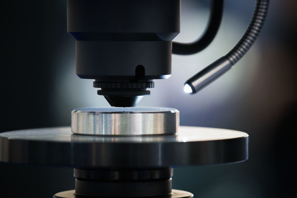 Choosing a Microscope Camera in Life Sciences Applications 
