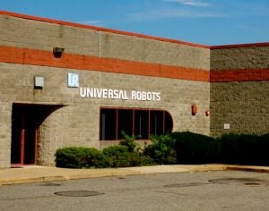 Danish Robot Arms Embrace New York
