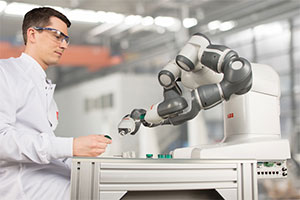 YuMi Robot