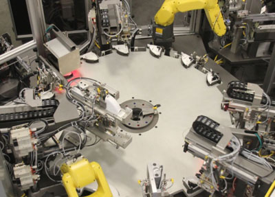 An image of flexible (soft) automation in manufacturing on the factory floor