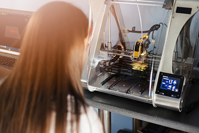 3D Printed Robot: Miniaturization to Microscopic Scales